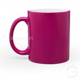 Magic glossy mug magenta